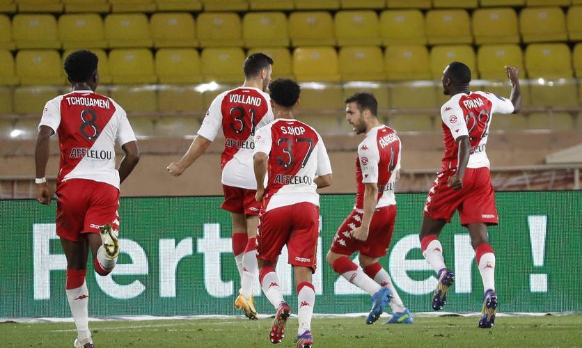 开云体育-阿斯塔纳主场取胜，-力压对手进级