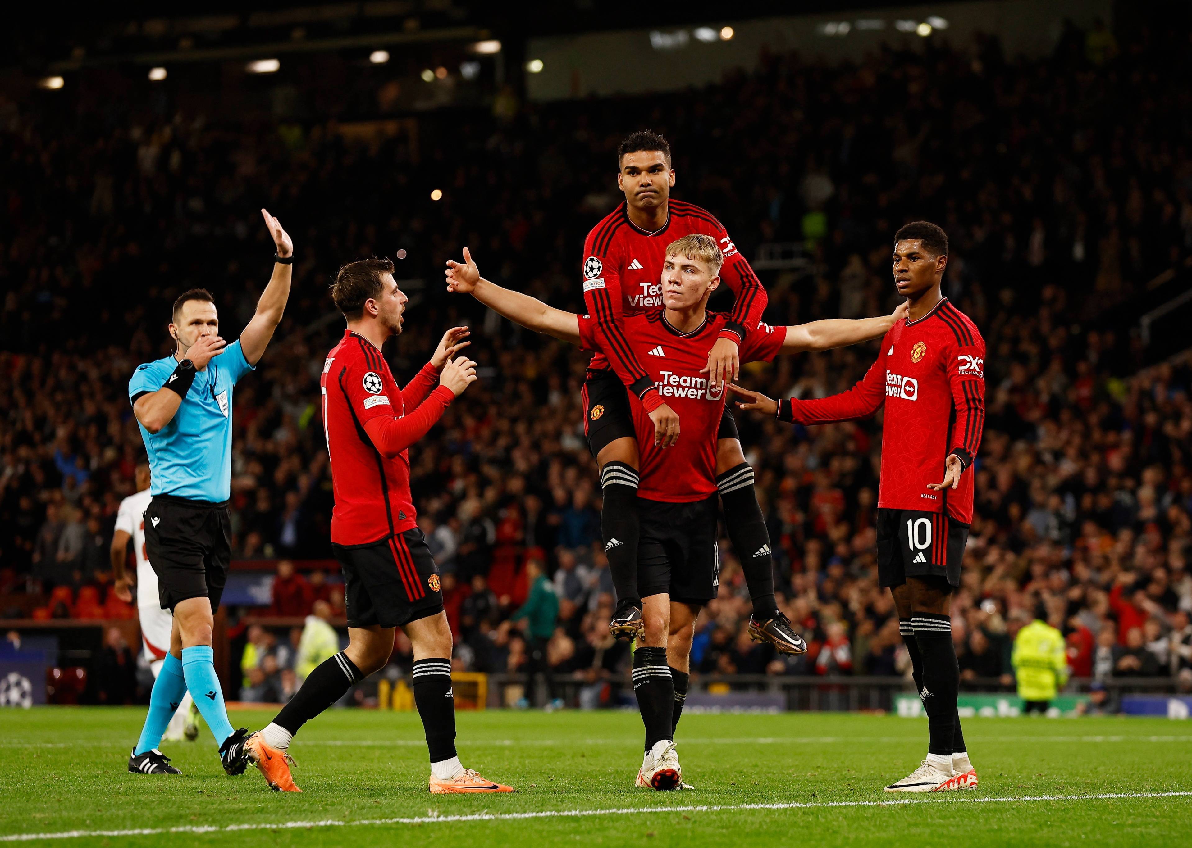 开云体育官方登录入口-雷加内斯主帅下诺受批评，球队连败的简单介绍