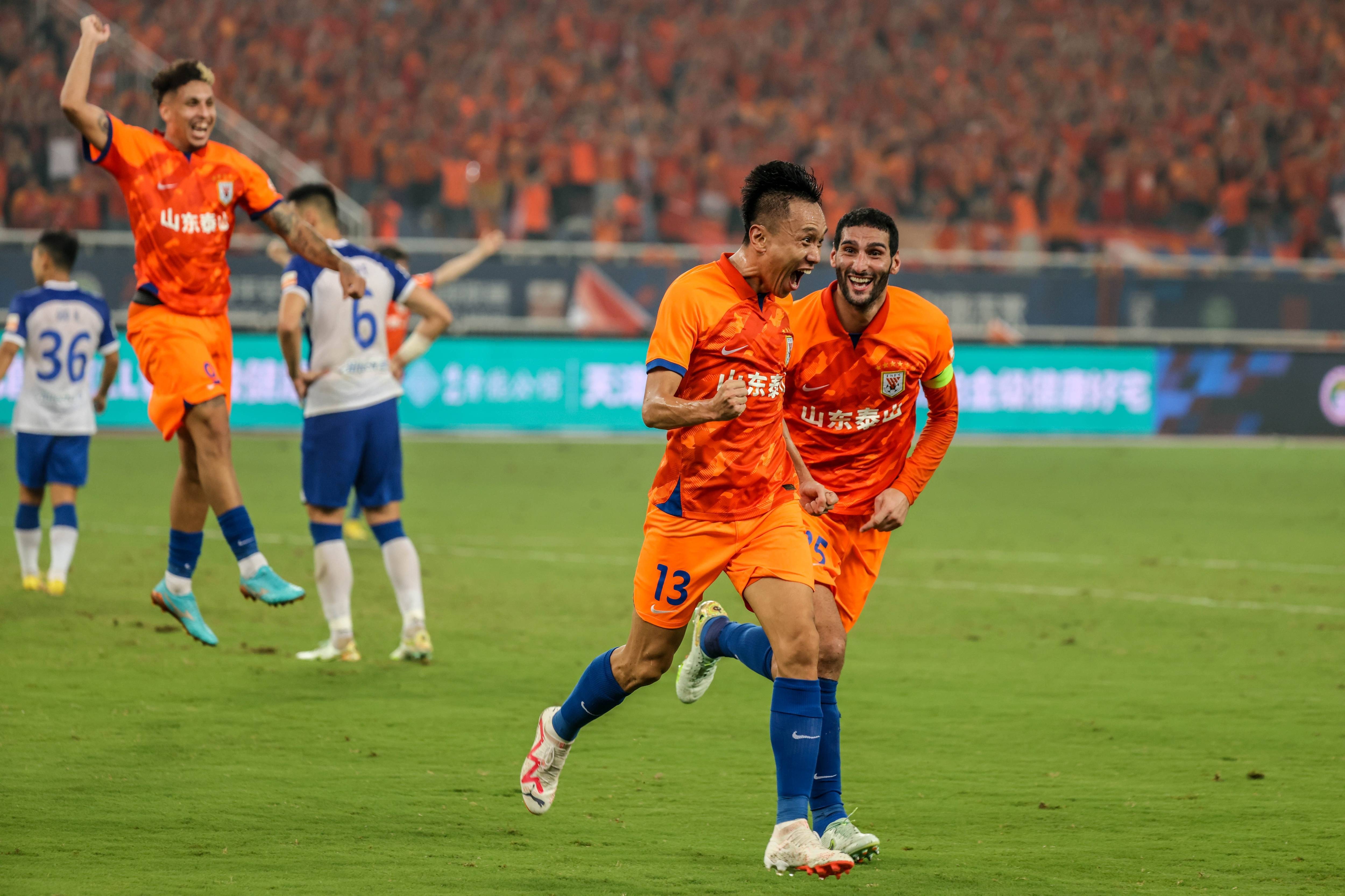 开云体育下载-恒大主场迎战鲁能，双方实力PK，球迷翘首以盼的简单介绍