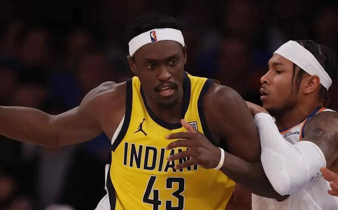 尼克斯队全队出击，联手击溃对手