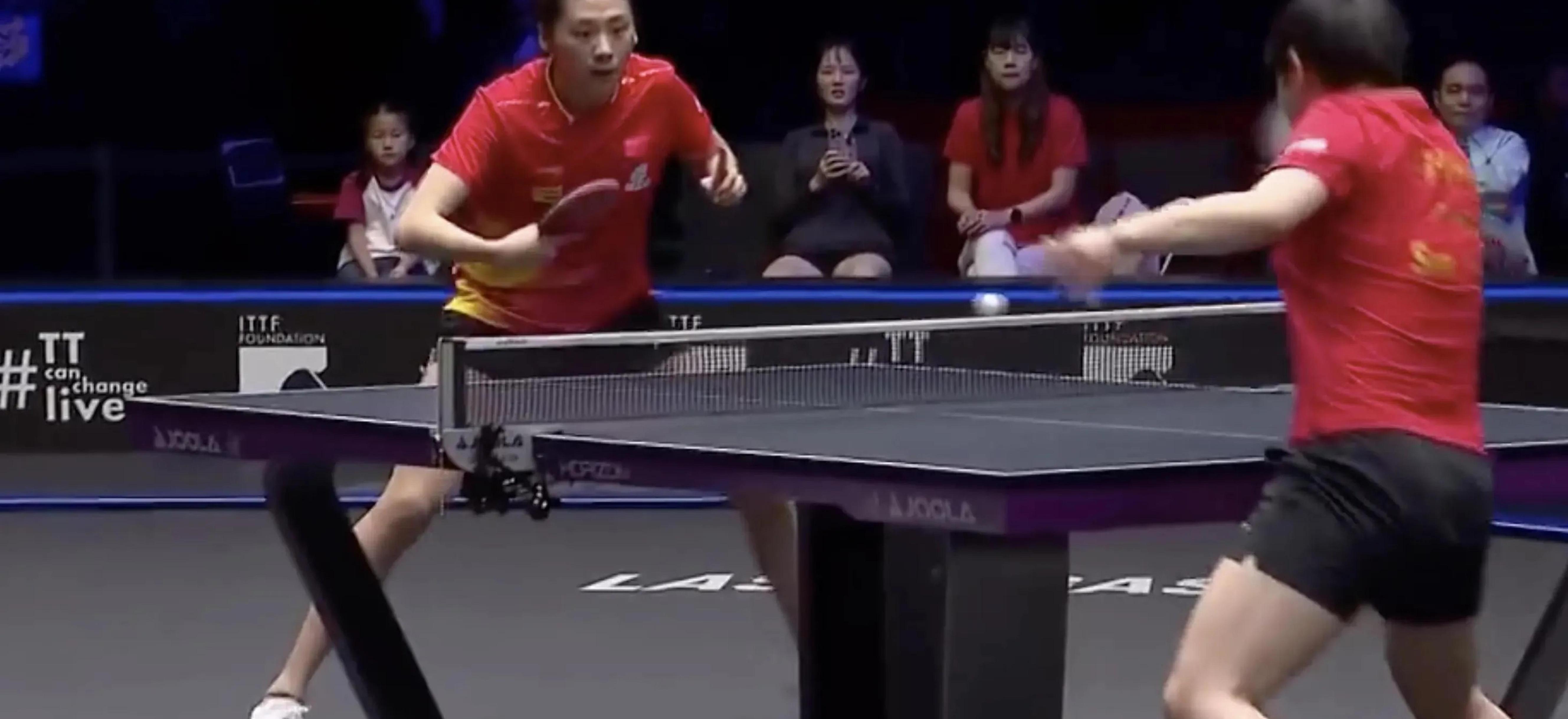 小将横空出世，成为队内焦点