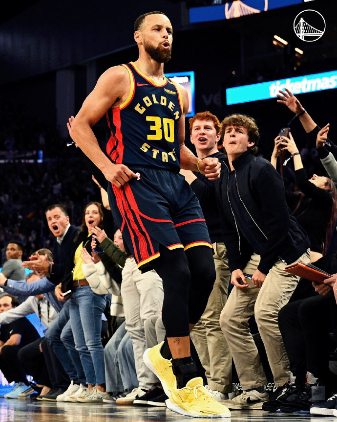 开云体育登录-江苏马刺豪取压倒性胜利，晋级四强的简单介绍