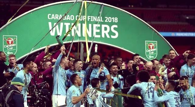 开云体育在线-顶尖球队之间的较量引人注目，赛事精彩纷呈的简单介绍