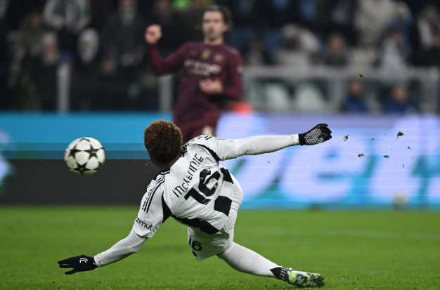 开云体育登录-曼城尤文图斯对轰，英意赛场新篇章