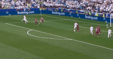 开云体育地址-一场比赛双方陷入僵局，最终以平局收场