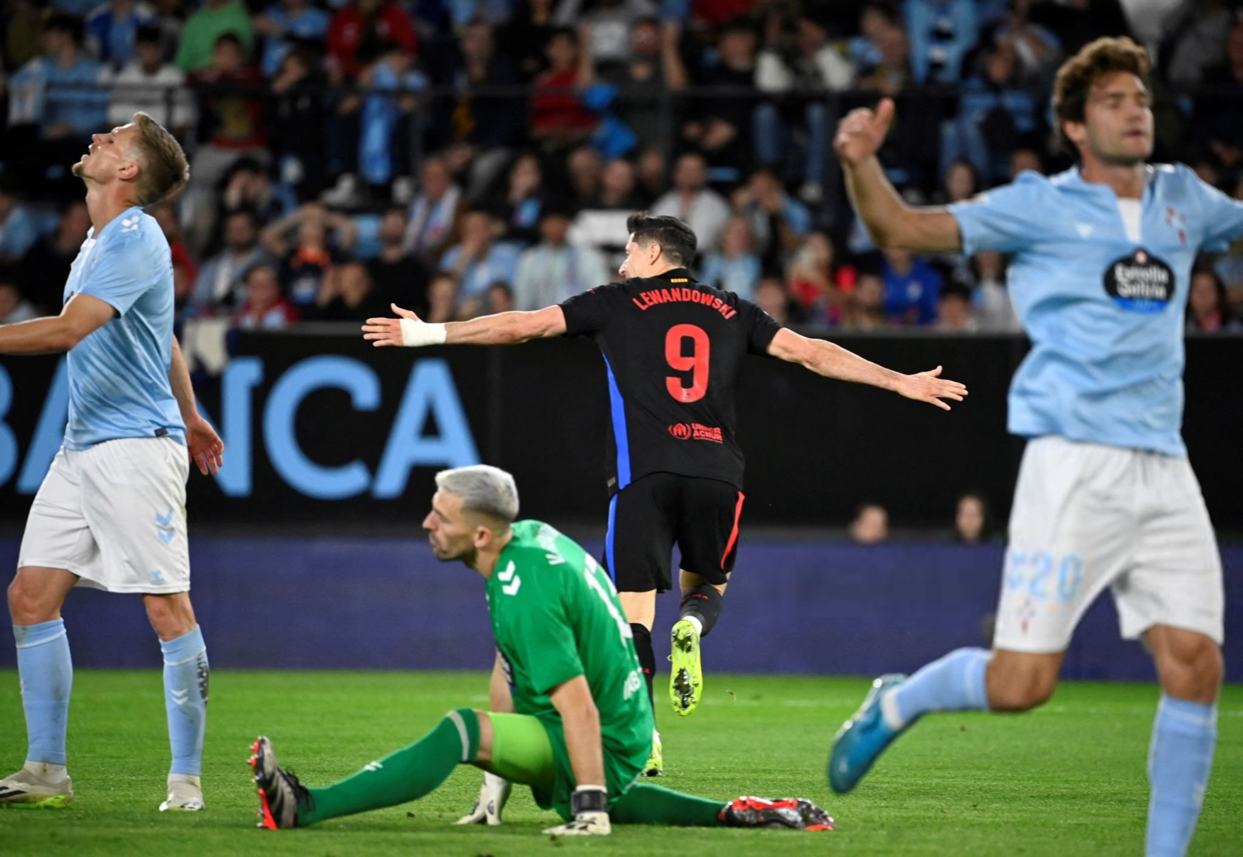 开云体育在线登录-联赛战火再燃，球员实力逐渐显现的简单介绍