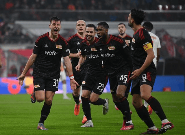 开云体育网页版入口-包含佛罗伦萨客场不敌切沃，遭遇意外失利的词条